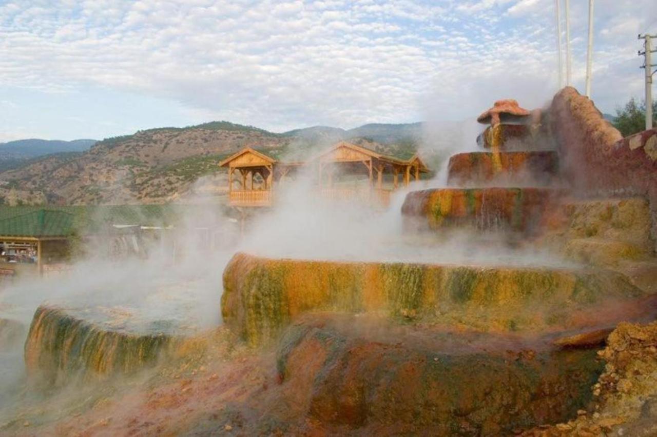 Guenes Apart Otel Памуккале Экстерьер фото